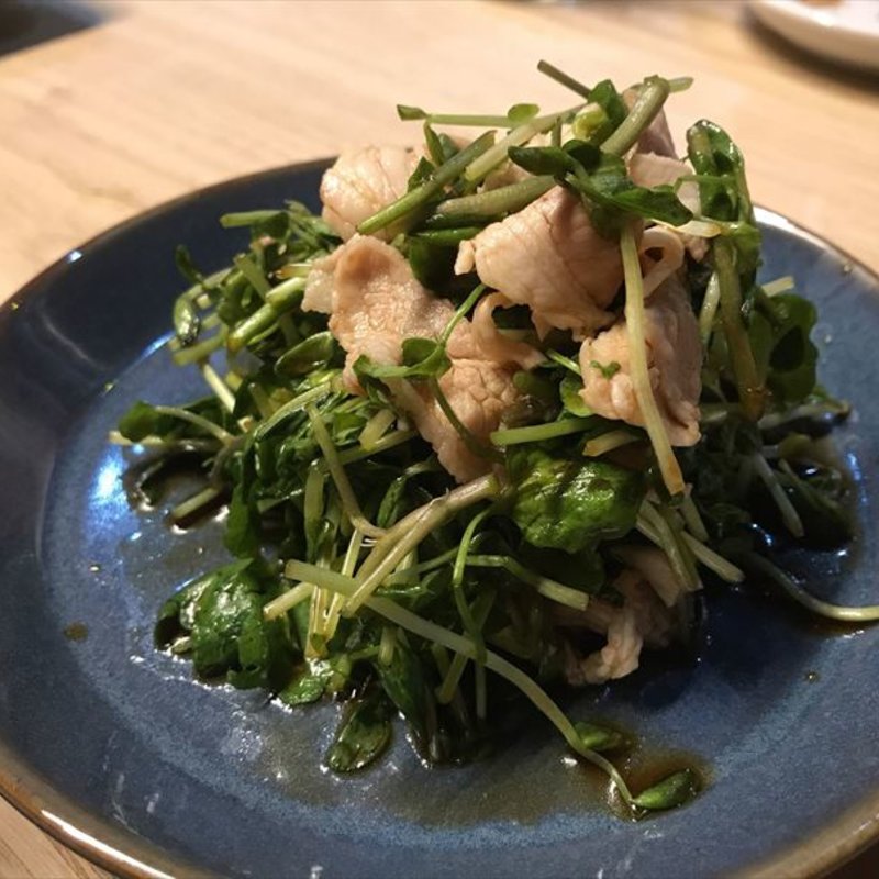 豚しゃぶとクレソンのサラダ(串焼き 焼とんyaたゆたゆ裏天王寺店)