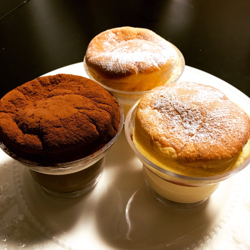 奇跡のスフレパンケーキプリン(FLIPPER’S STAND NEWoman 新宿店)