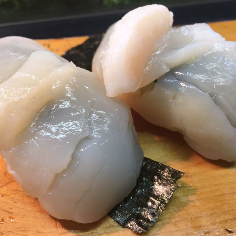 ホタテ(次郎長寿司)