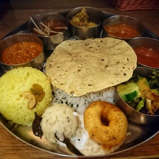 エリックミールス(エリックサウス八重洲店)