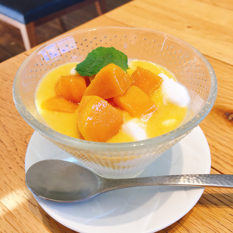 もっちり嶺岡スイーツ (完熟マンゴー)(食のつむぎ 枚方T‐SITE店)