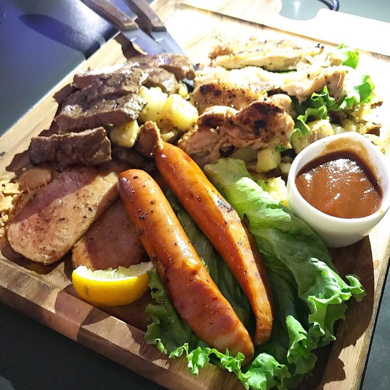 ミートグリルコンボプレート(Eggs 'n Things 銀座店)