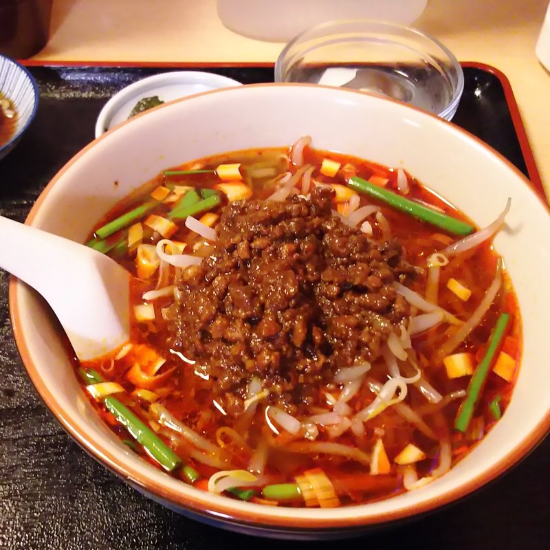 台湾ラーメン＋半チャーハン(金麟)