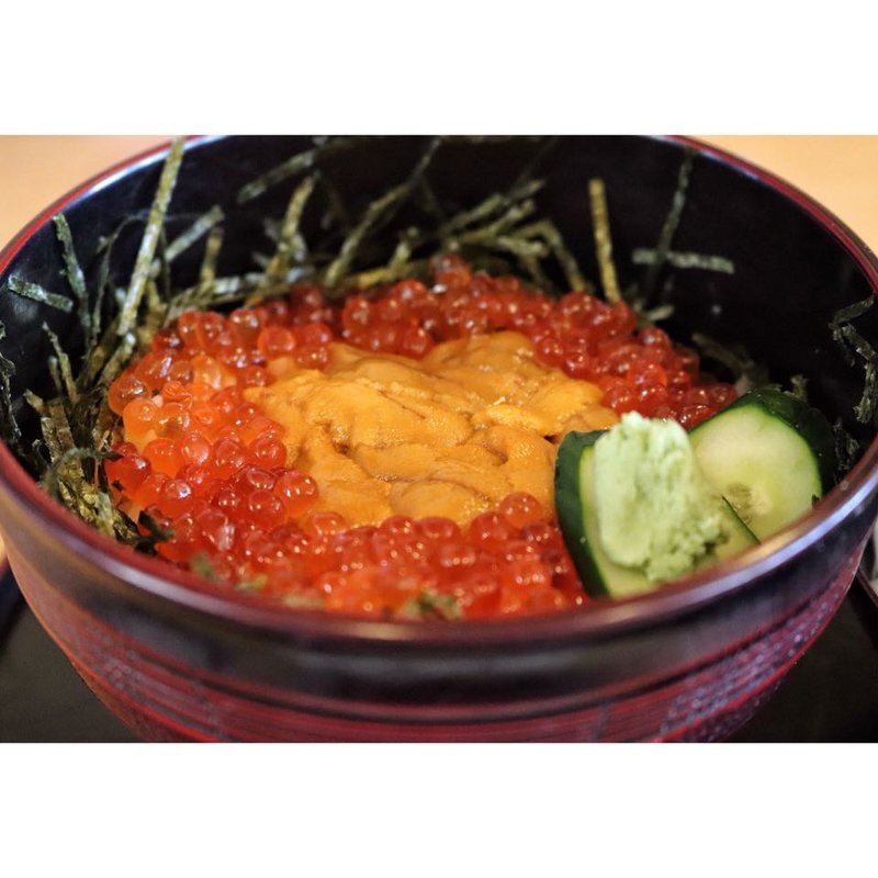 うにいくら丼(寿し処光本 )