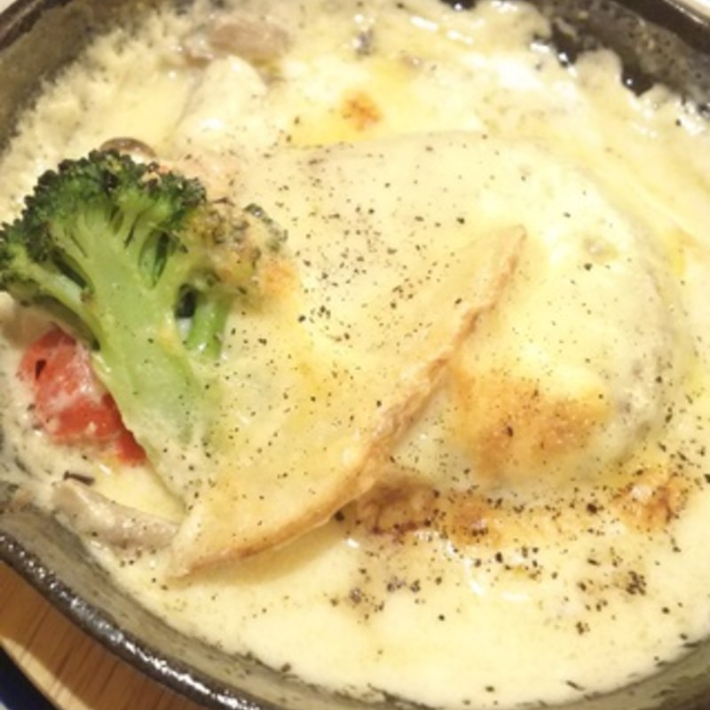 ハンバーグのクリーム煮(パスタ！！パスタ！！ 小禄店 )