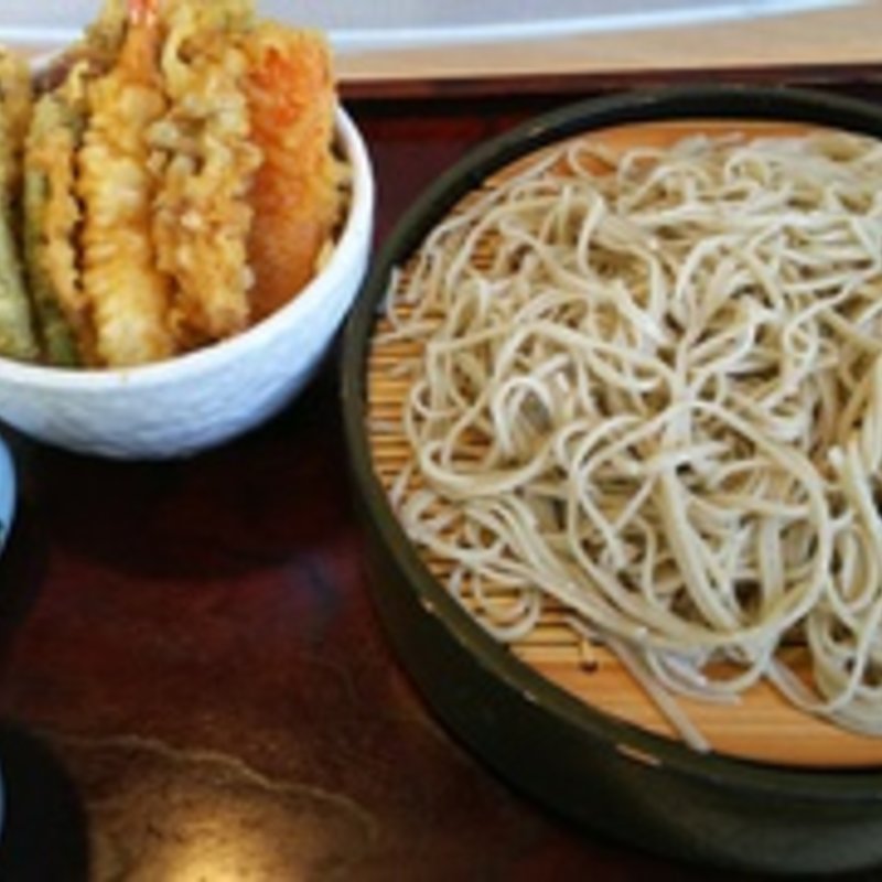 お蕎麦と天丼のセット(蕎麦 寶 （タカラ）)