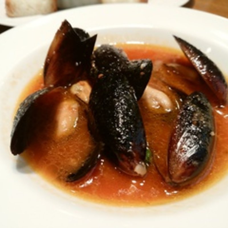 ムール貝のビール蒸し(ヘリオスパブ 国際通り店 （Helios Pub）)