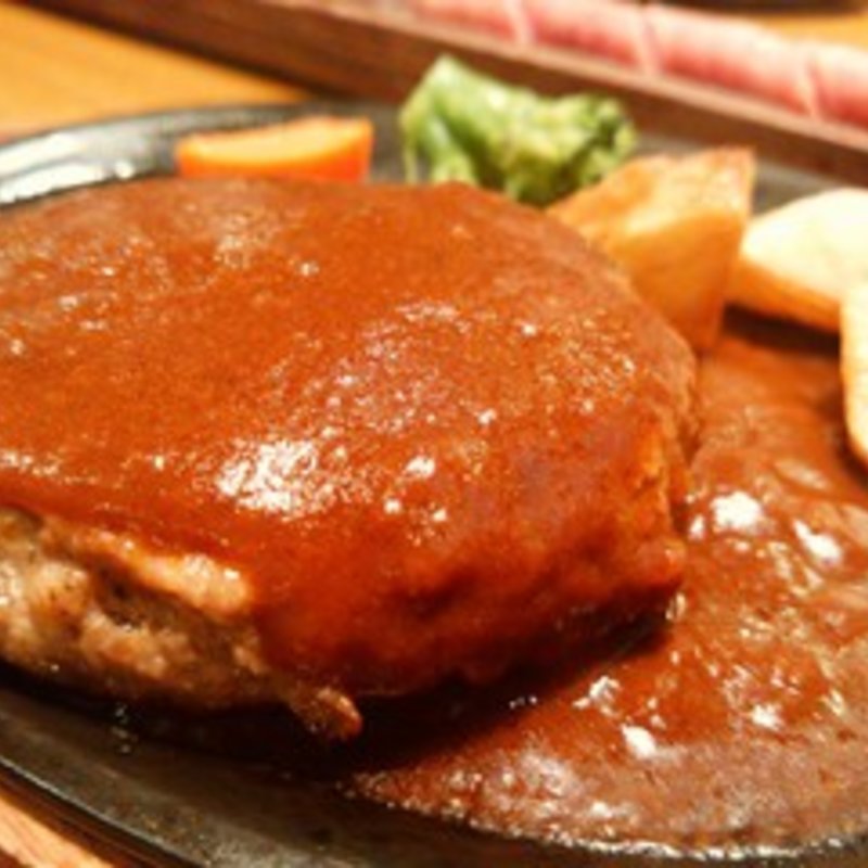 ハンバーグステーキ(ヘリオスパブ 国際通り店 （Helios Pub）)