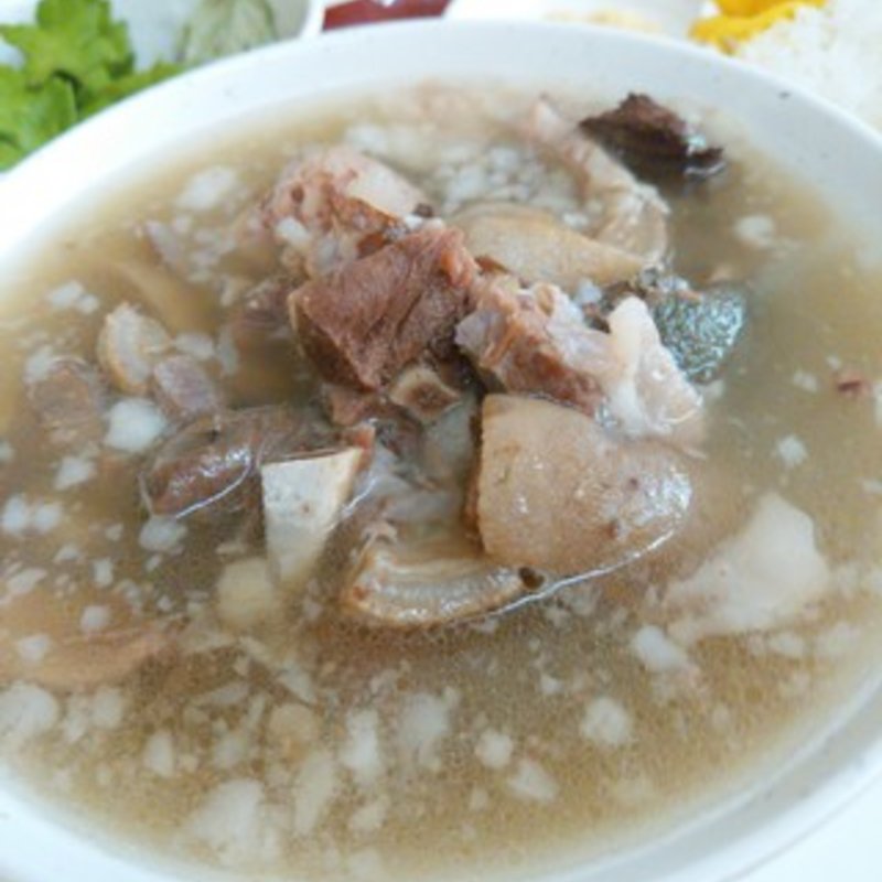 ヤギ汁(創作山羊料理 山原食いなぁ)