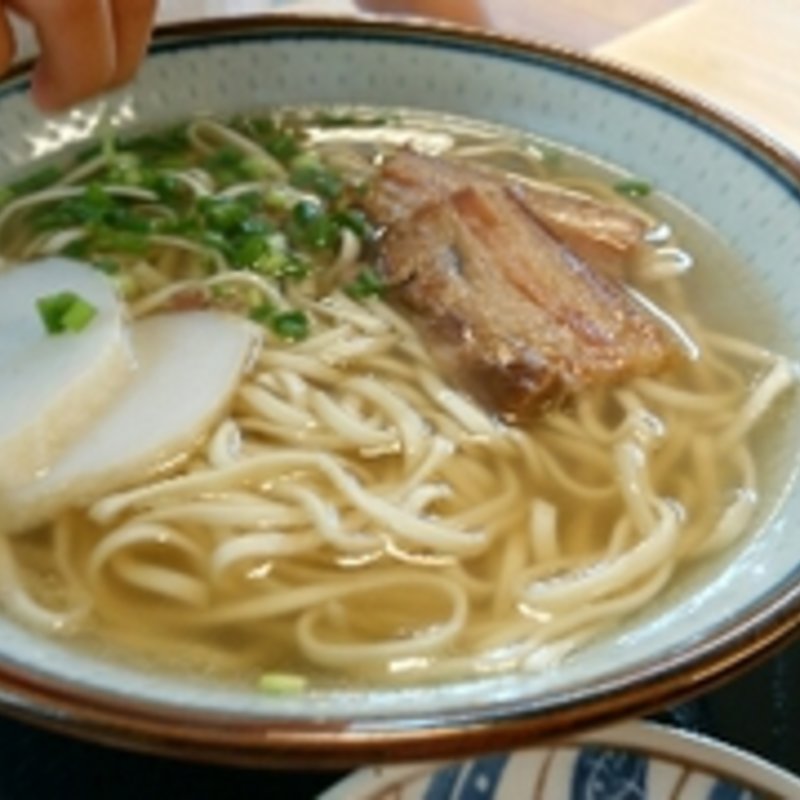 沖縄そば(海鮮食堂 太陽 （カイセンショクドウ ティーダ）)