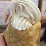 クレミア鯛パフェ(タイヤキスイーツ 鯛パフェ 海浜幕張店)