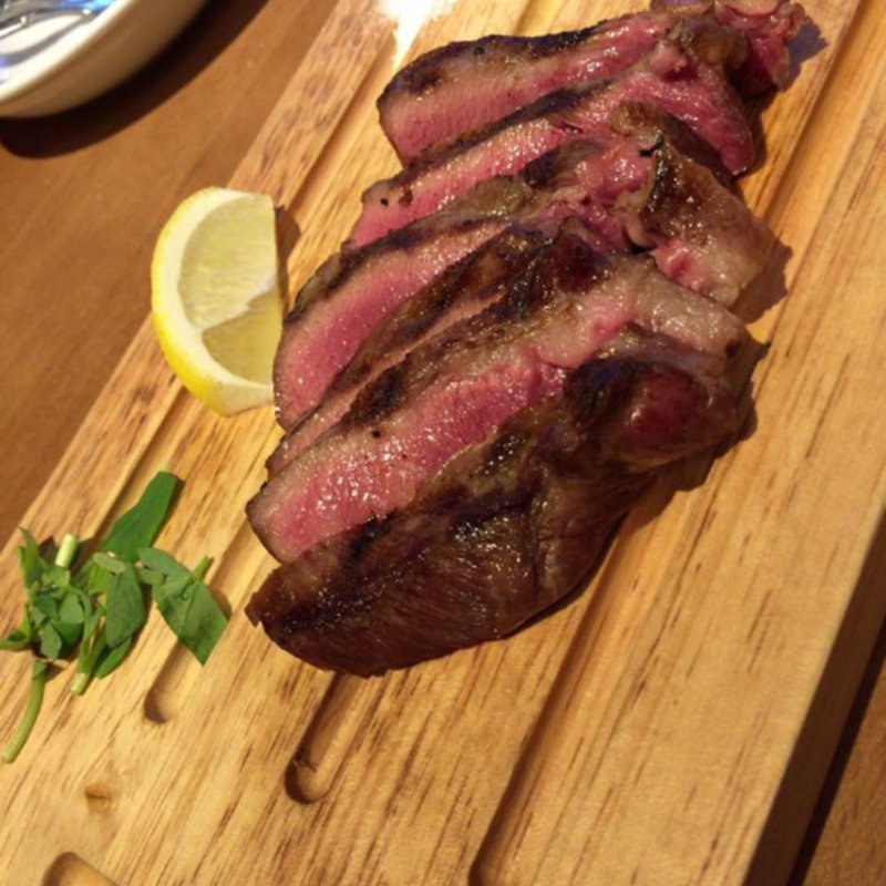 牛タン厚切りステーキ(肉バルYAMATO船橋店)