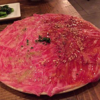 日本一のサーロイン ユッケ ハーフ ハーフ 赤坂焼肉 Kintan の口コミ一覧 おいしい一皿が集まるグルメコミュニティサービス Sarah