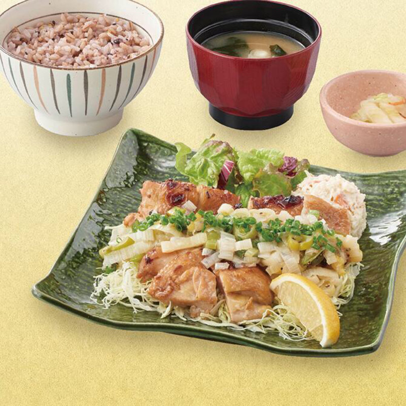 塩葱だれの炭火焼きチキン定食(大戸屋ごはん処 国分寺南口店)