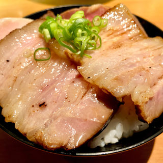 肉メッシ(拉麺 成)