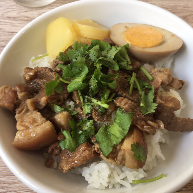 ルーロー飯、スープ(頂好茶舘)