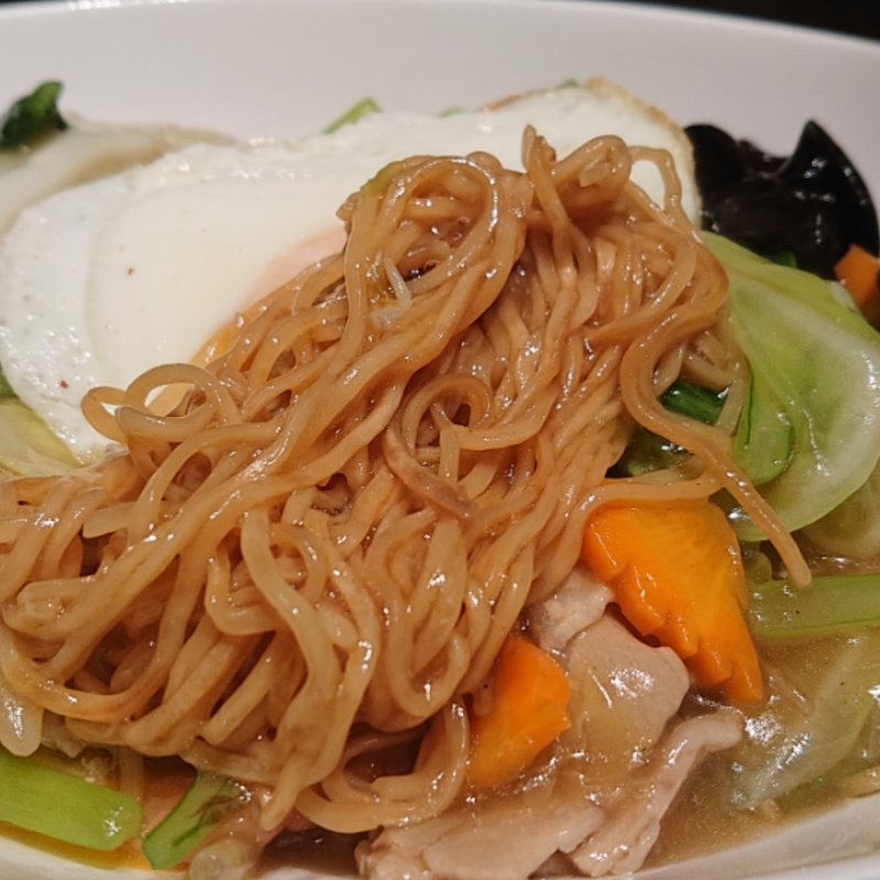 五目入りあんかけヤキソバ(廣東料理民生 ヒルトンプラザ ウエスト店)