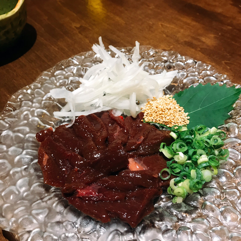 レバ刺し(麺処 極み 大名店)