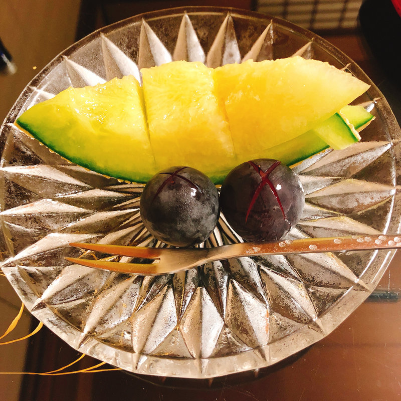 メロンとぶどう(江戸川 石ばし)