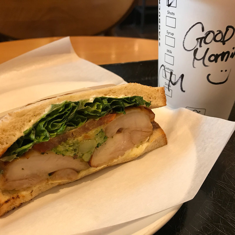 バジルトマトチキンサンドイッチ(スターバックスコーヒー 諏訪城南店 （STARBUCKS COFFEE）)