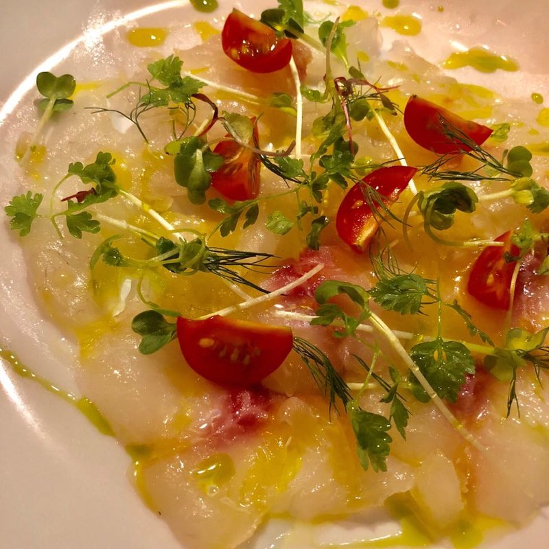 真鯛のカルパッチョ(ワインとグリル)