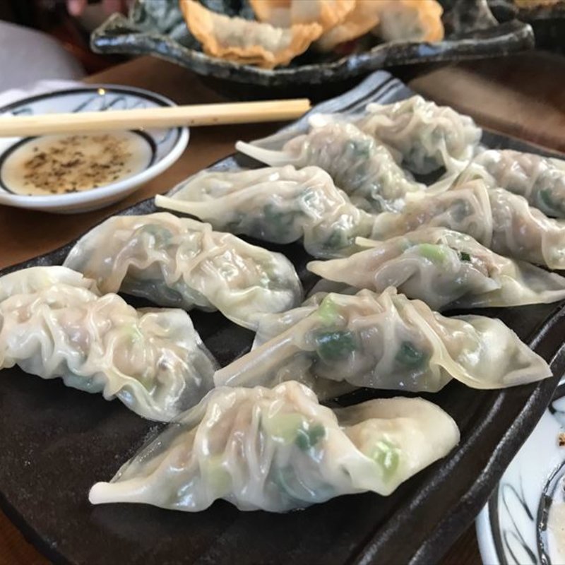 野菜餃子（蒸し）(十三餃子酒場 満太郎)