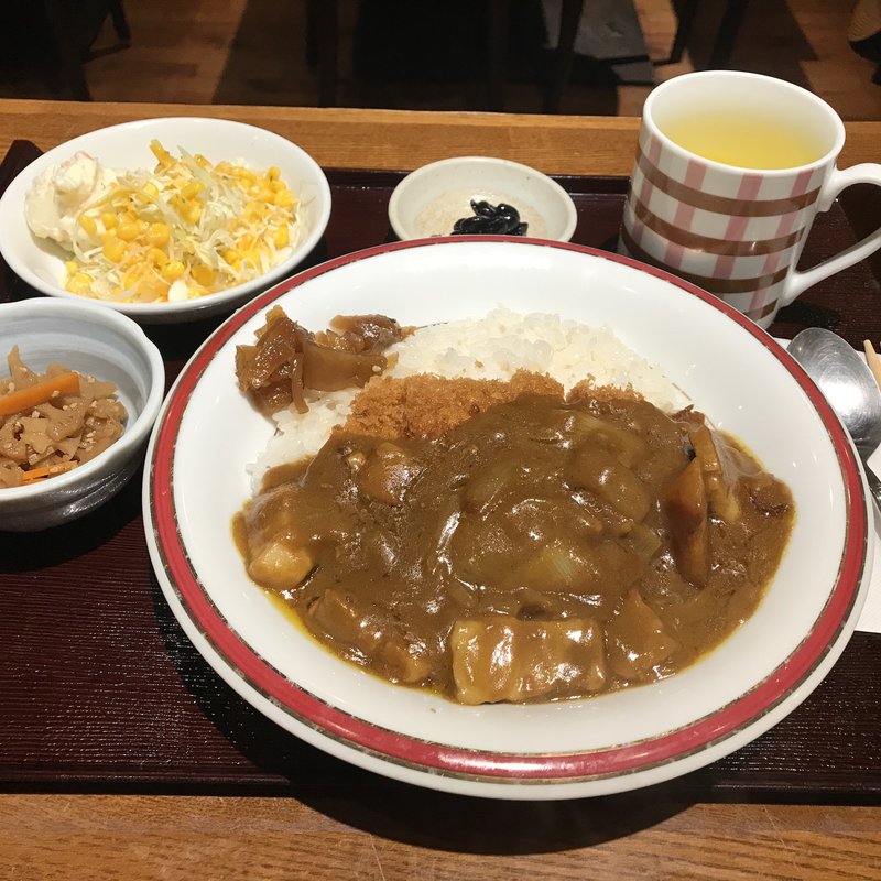 かつカレー(食工房あらじん)