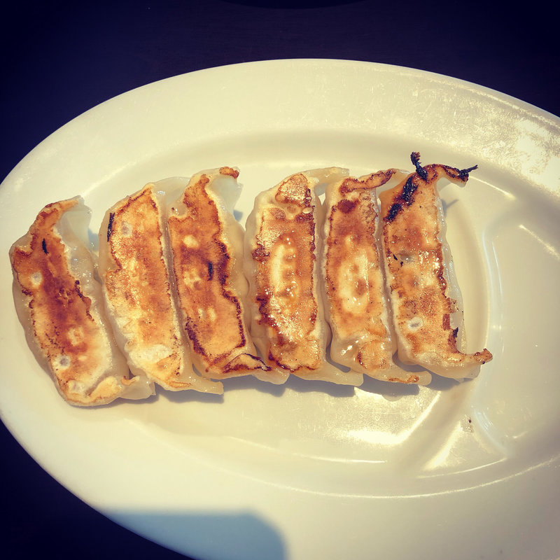 焼餃子(とんこつらあめん楽台新店)