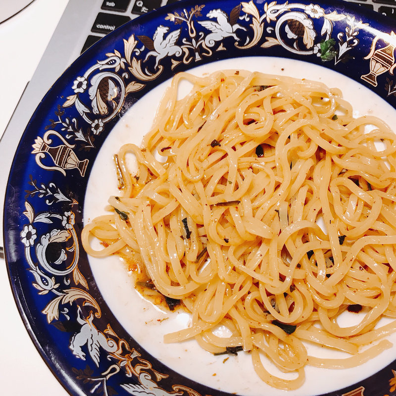 真夜中の和風ペペロンチーノ(ベリッシモサロン)