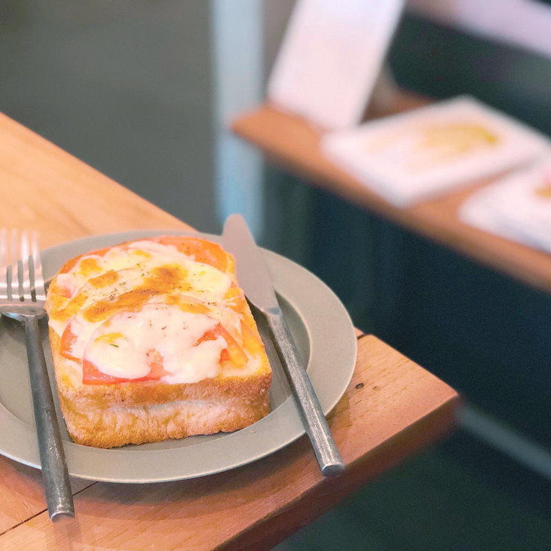 トマトトースト(BRICK LANE )