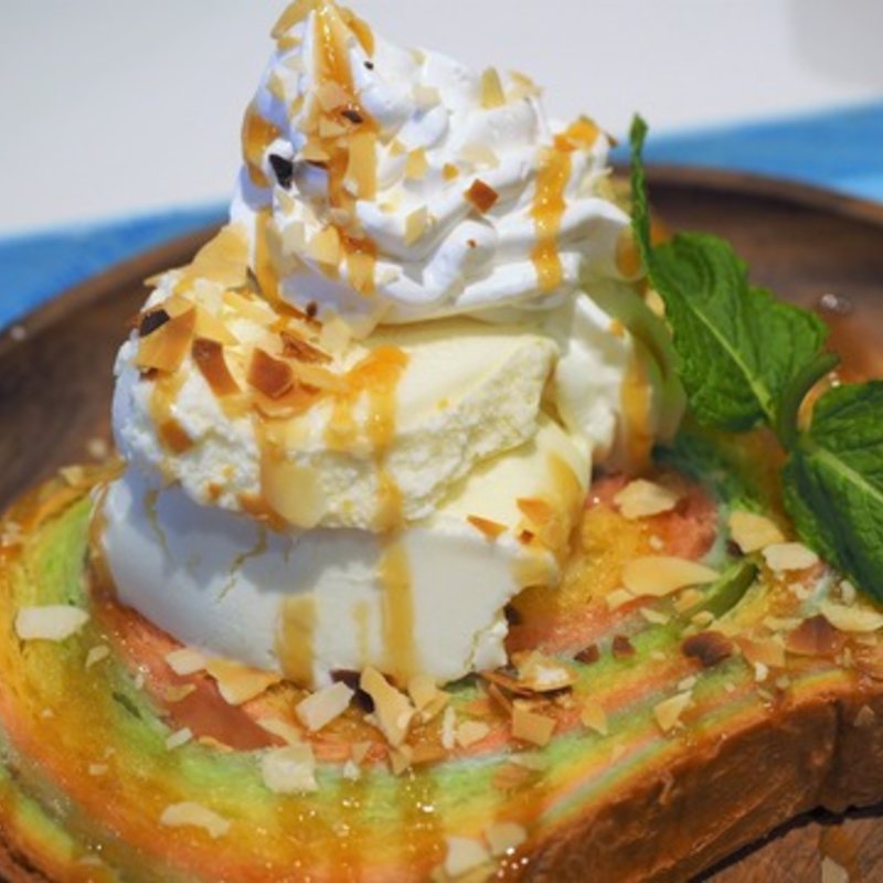 ソルトキャラメルハワイアントースト(サクラホテル＆カフェ神保町)