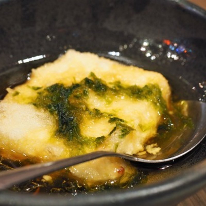 ジーマミー豆腐とアーサーの揚げ出し(ちゅらちゅら 那覇国際通り店)