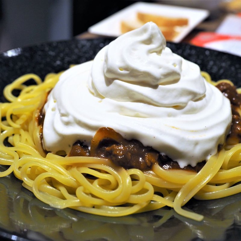 名古屋のでら白ミートソース(スパ金)