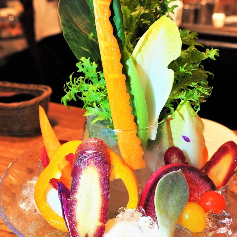 ボリューム満点！農園野菜のバーニャカウダ(Il faló神田小西)