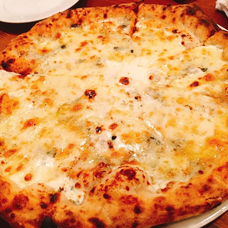 伊産4種cheeseのquattro formaggi(鎗屋町 134)