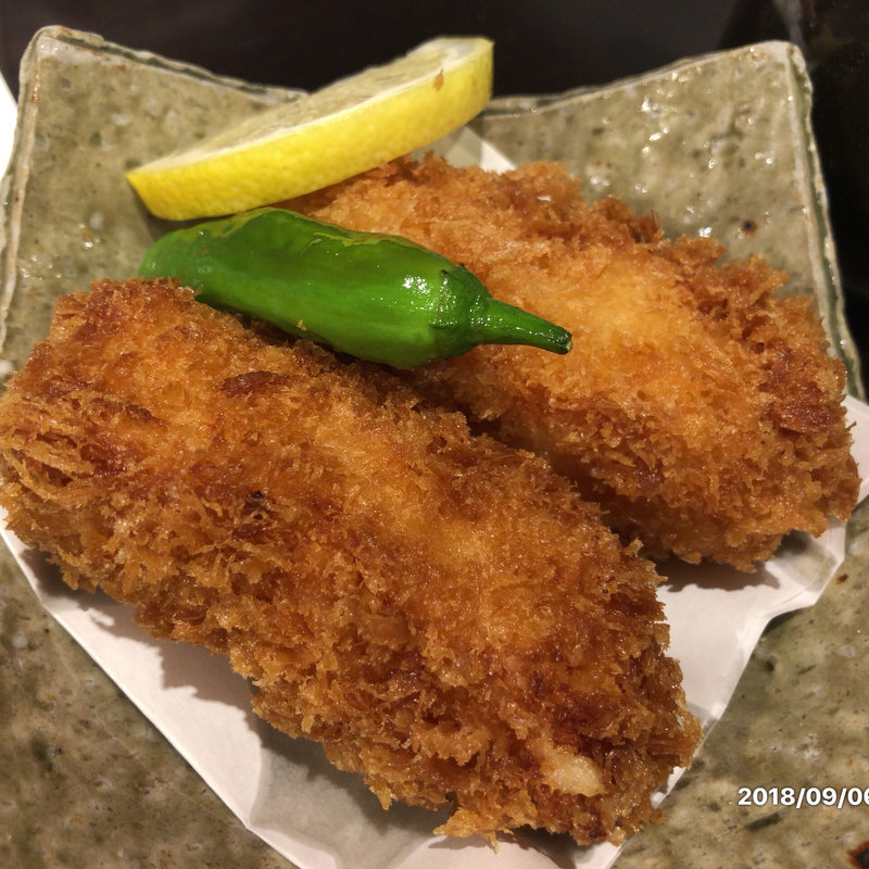 カニのグラタンコロッケ(高はし)