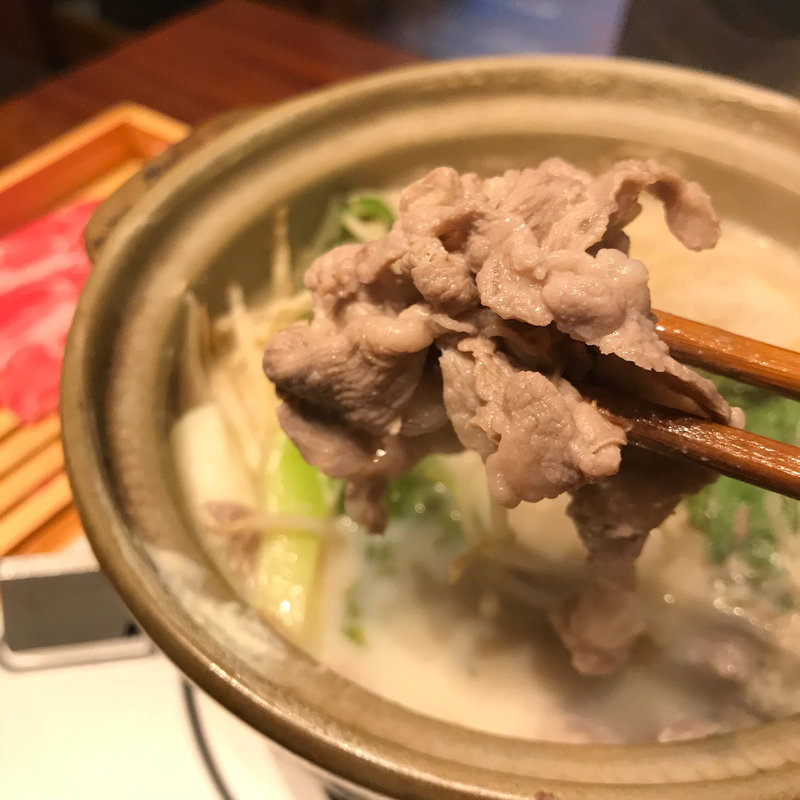 ラム豆乳しゃぶしゃぶ(ひつじもんDX 西麻布店)