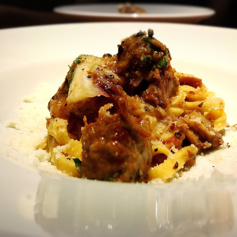 もち豚とラディッキオのタリアテッレ(BOTTEGA)