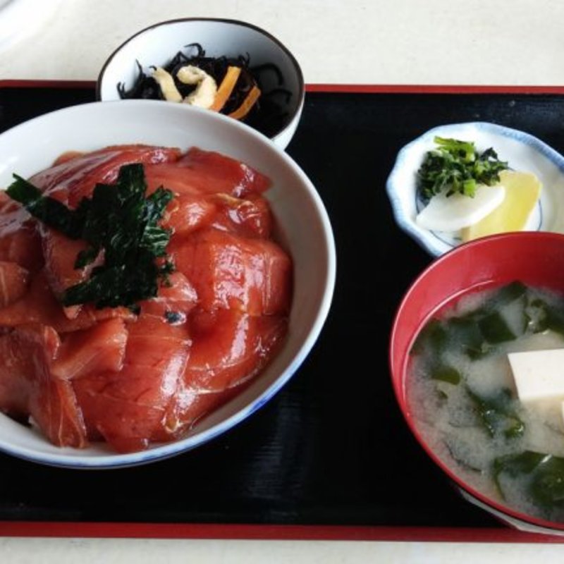 中トロ漬丼