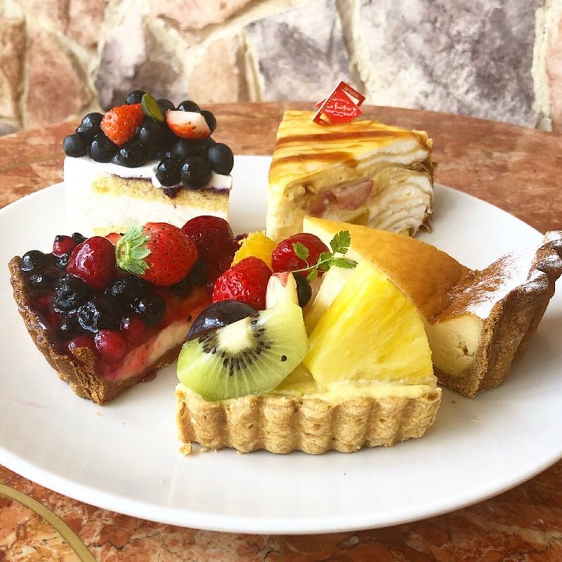 ケーキ(パティスリー ル・フルティエ )