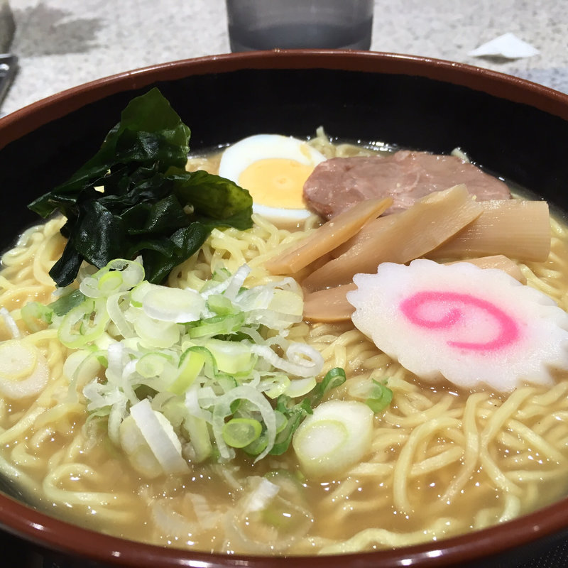 煮干しラーメン(名代 富士そば 高円寺店 )