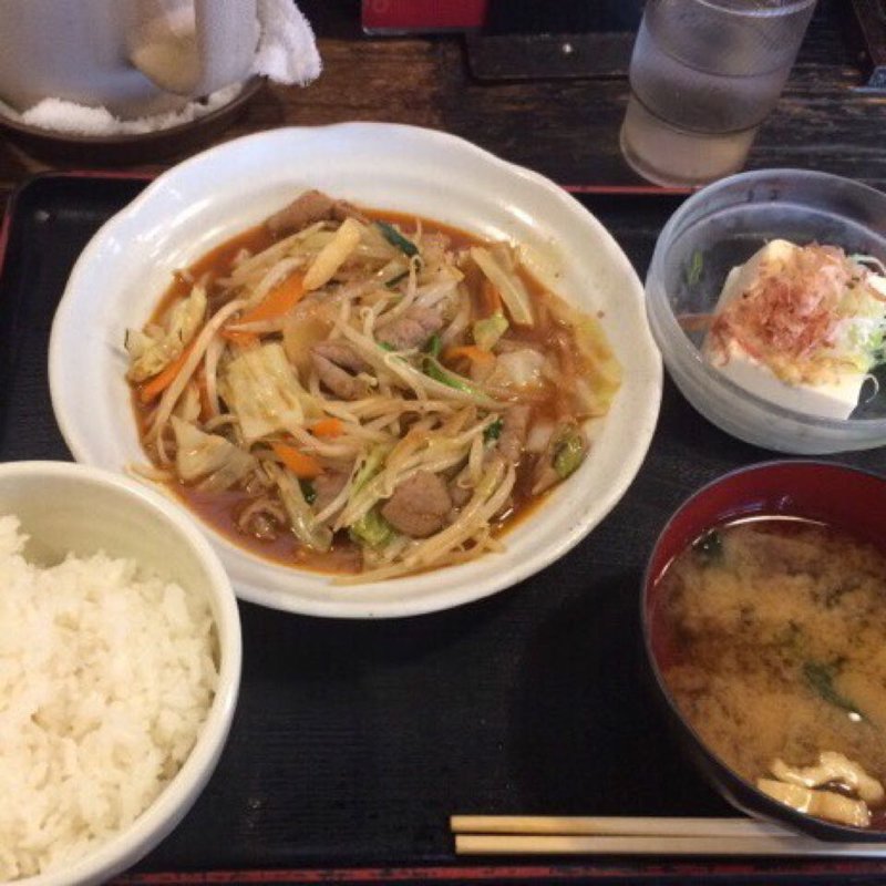 野菜ホルモン炒め(まんぷく食堂 浦安店)