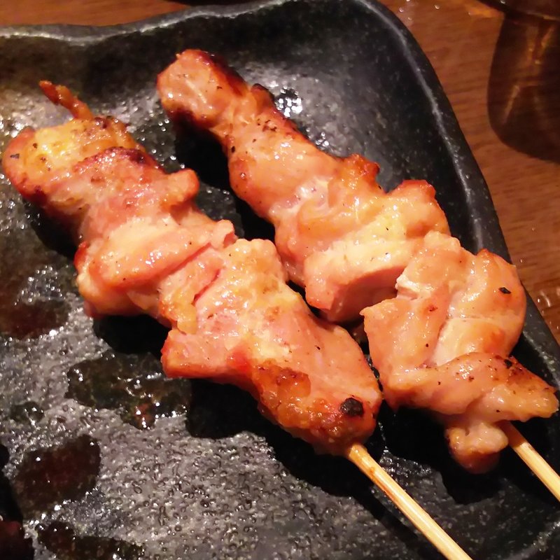 鶏串焼（もも）(とんちゃん 鶴見本店)