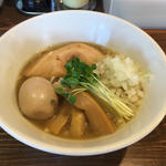 味玉煮干そば(煮干しそば 虎空 )