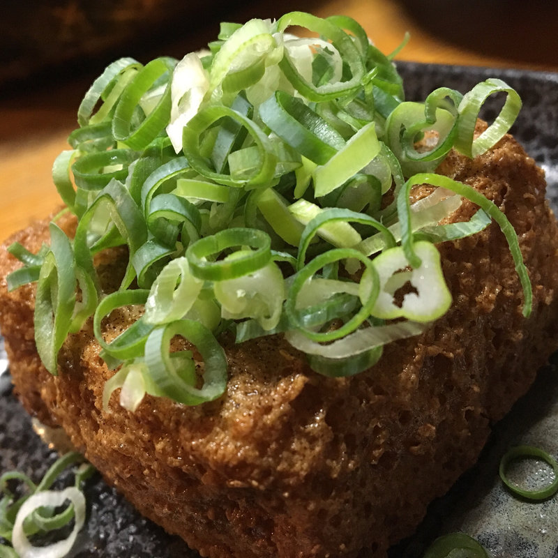揚げたて厚揚げ(居酒屋ダイニングEBISU)