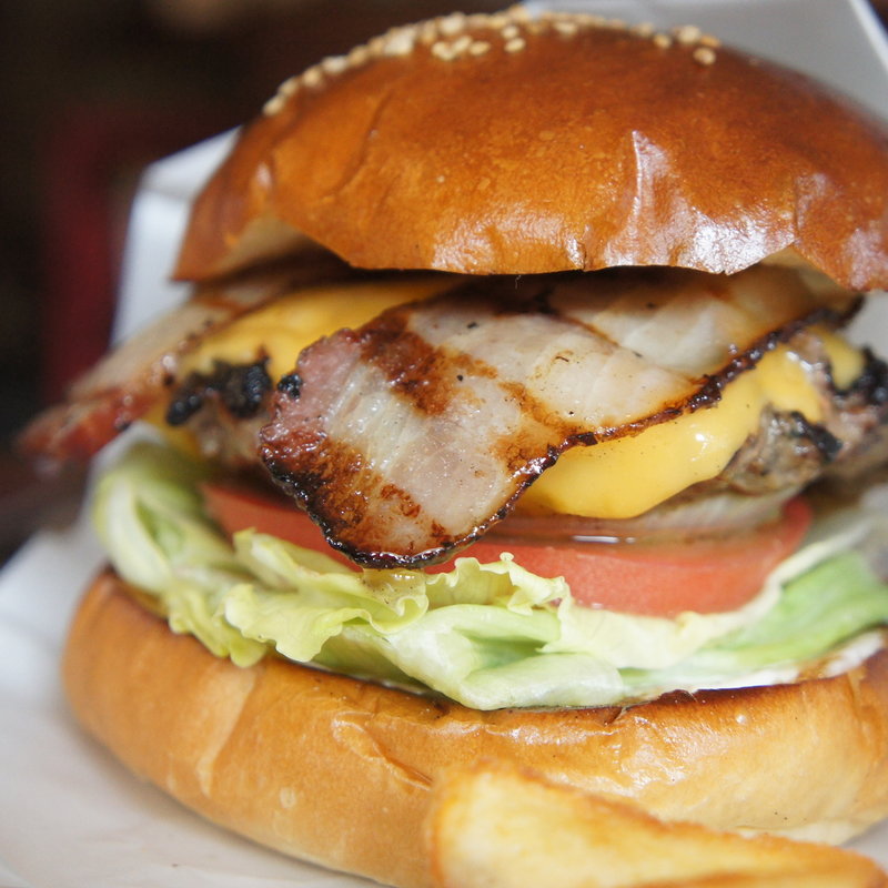 ベーコンチーズバーガー(BurgerCafe honohono)