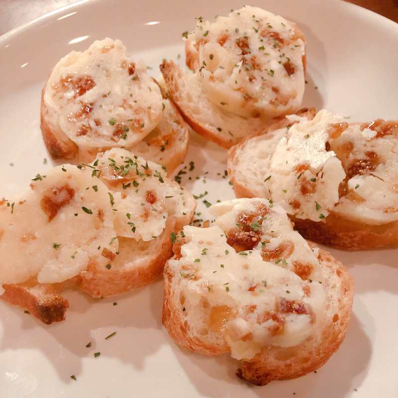 いちじくバター(元町バール Cheers)