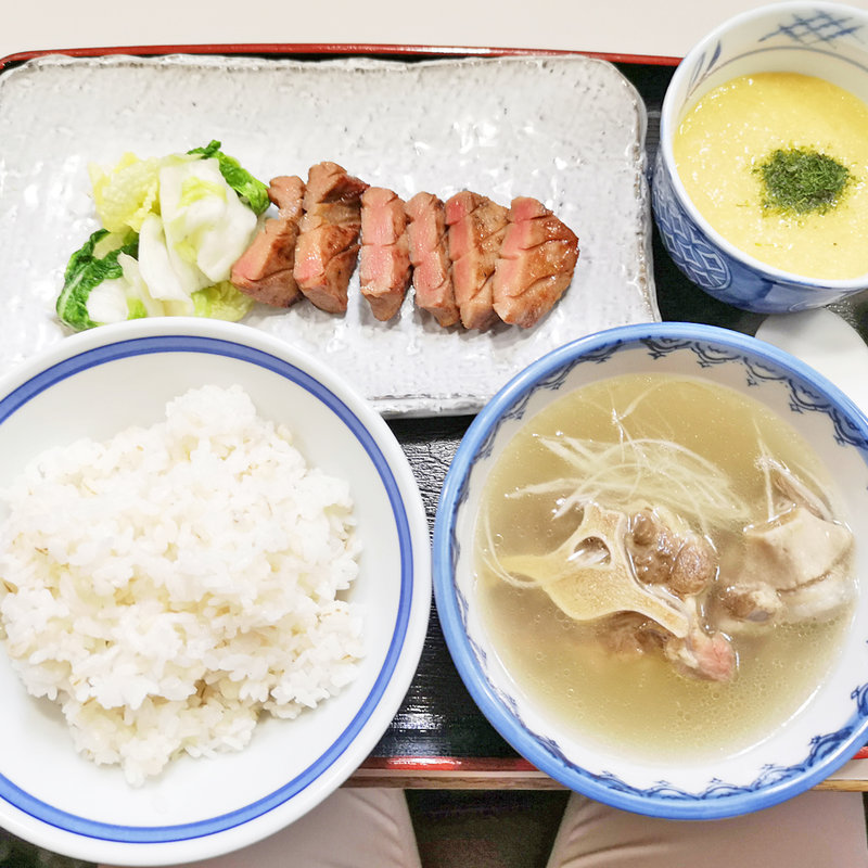 牛たん焼 麦めし とろろ テールスープ(多津よし)