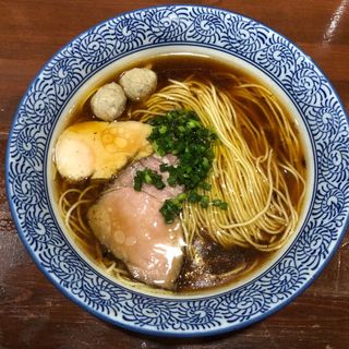 芳醇醤油鶏そば(麺や而今 （じこん）)