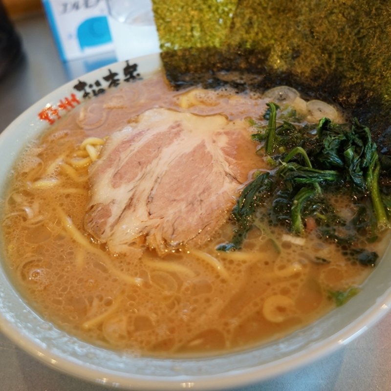 らーめん(横浜らーめん松本家)